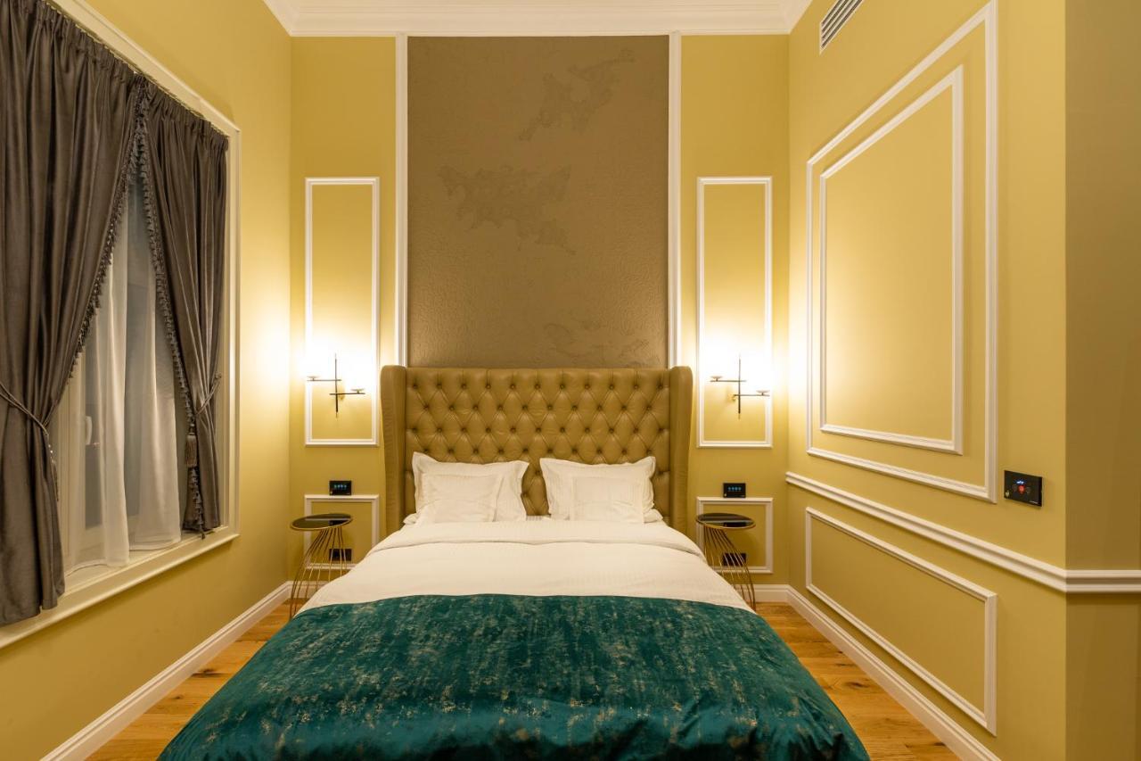 Boutique Hotel Cocosul De Aur Тиргу-Муреш Екстер'єр фото