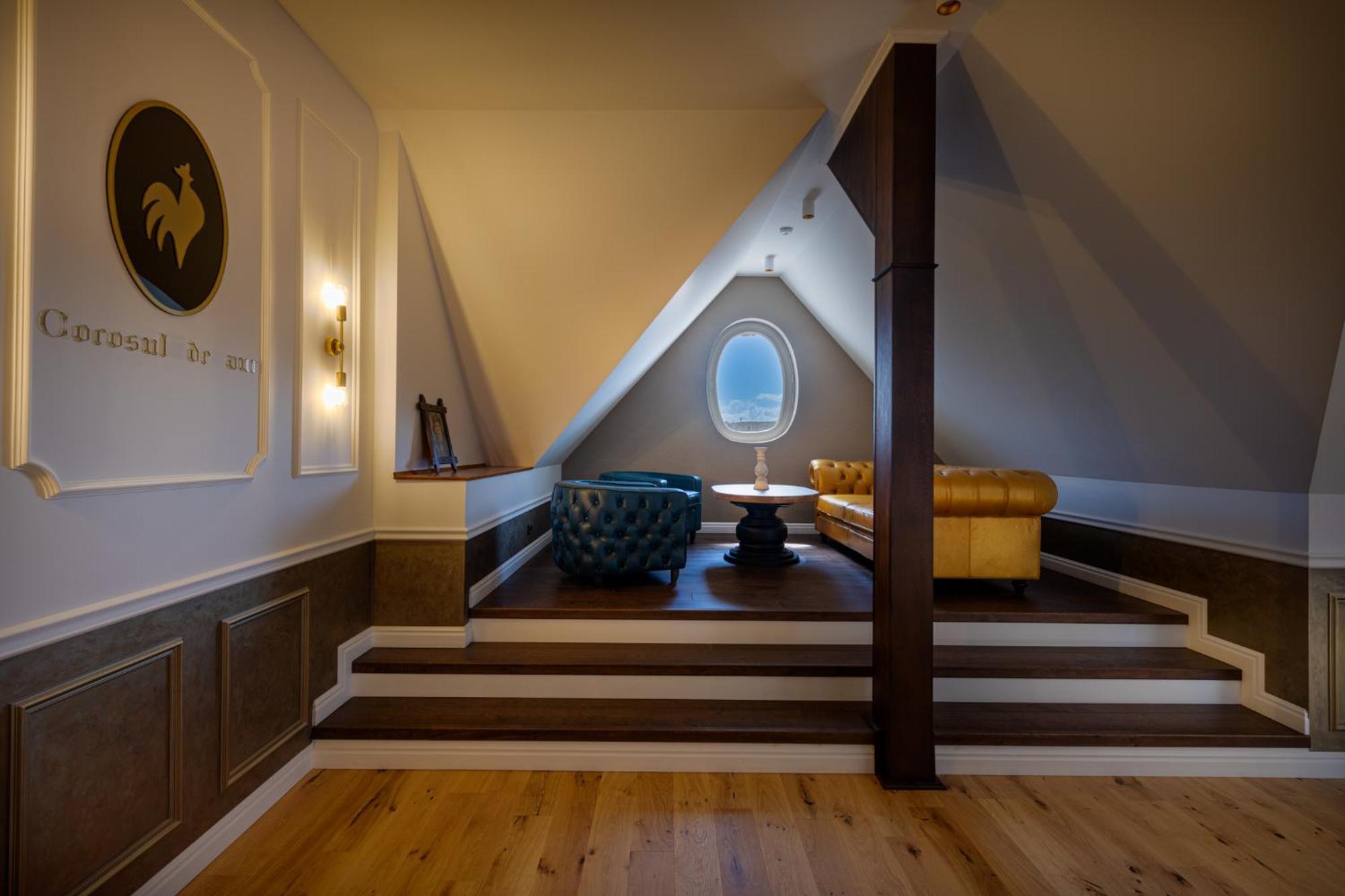 Boutique Hotel Cocosul De Aur Тиргу-Муреш Екстер'єр фото